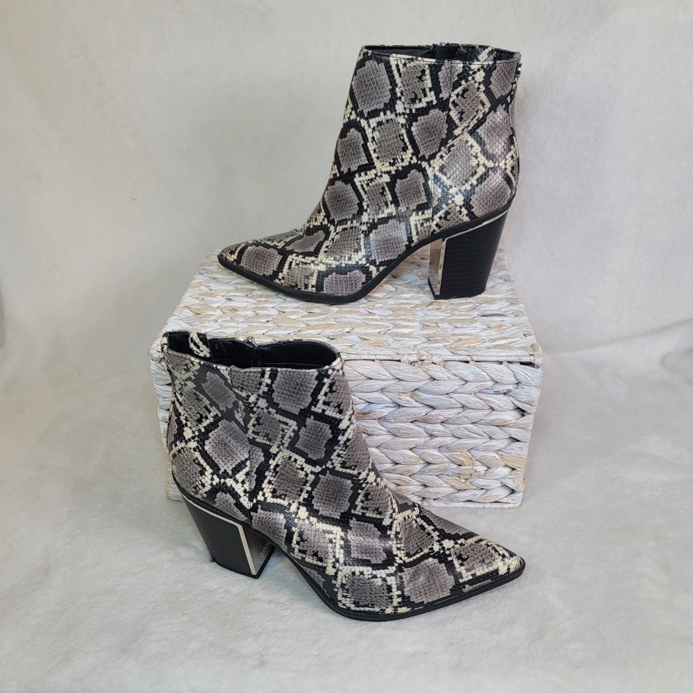 Circus‎ By Sam Edelman Vegan Leather Snake Print Ankle Boots 8.5 M Party Office